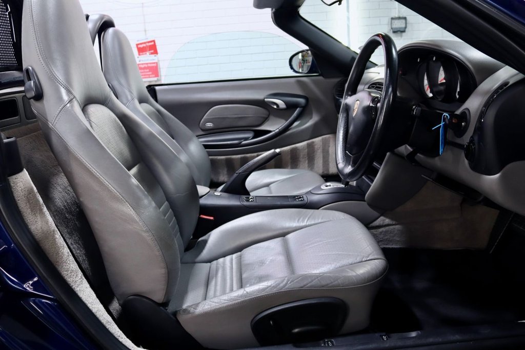 Used Porsche Boxster 2000 for sale - 77383781: Photo 19