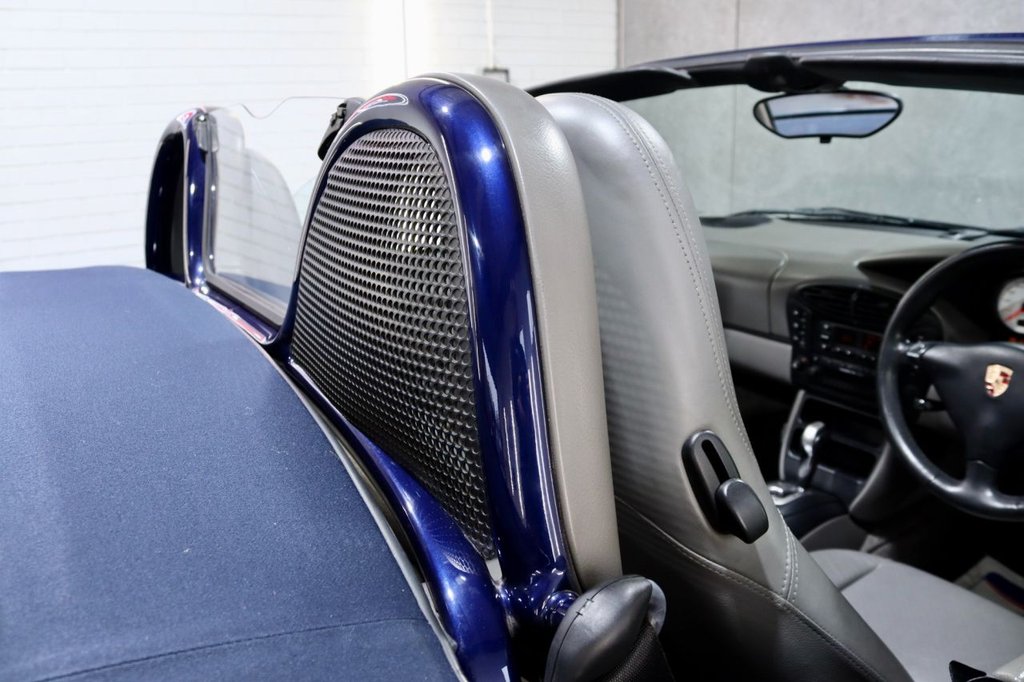 Used Porsche Boxster 2000 for sale - 77383781: Photo 24