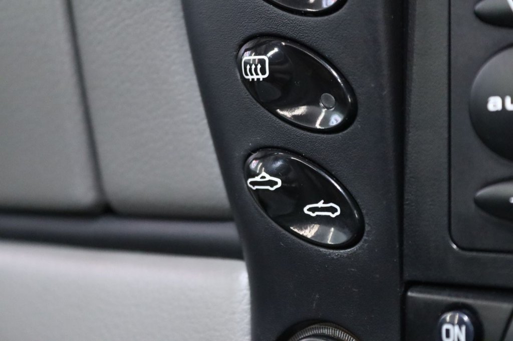 Used Porsche Boxster 2000 for sale - 77383781: Photo 32