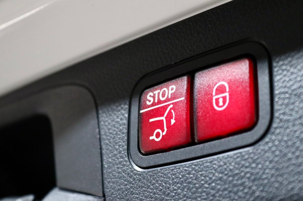 Used Mercedes-Benz GLC 2017 for sale - 76356689: Photo 44