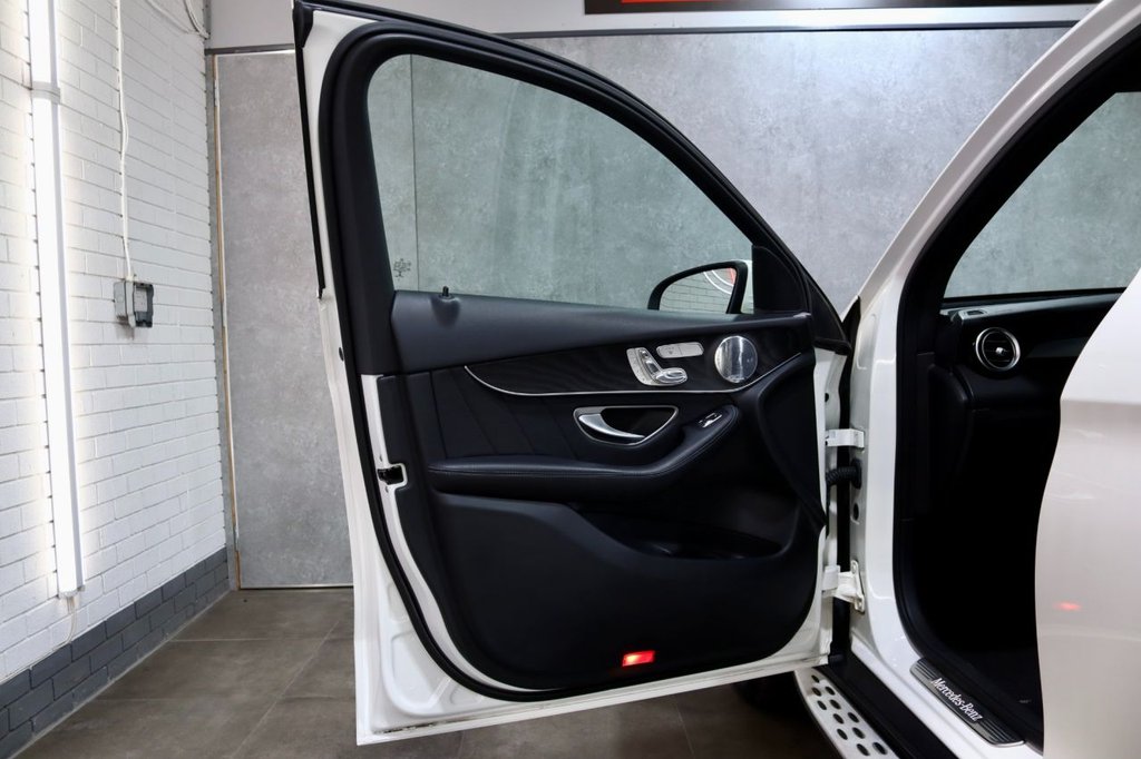 Used Mercedes-Benz GLC 2017 for sale - 76356689: Photo 45