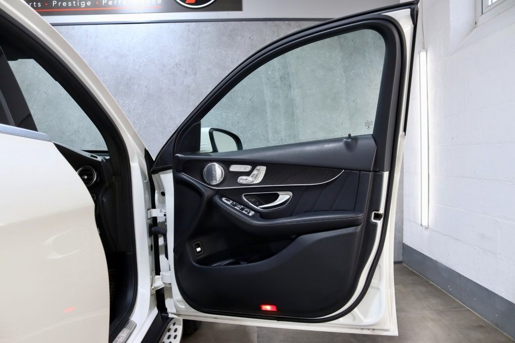 Used Mercedes-Benz GLC 2017 for sale - 76356689: Photo 46