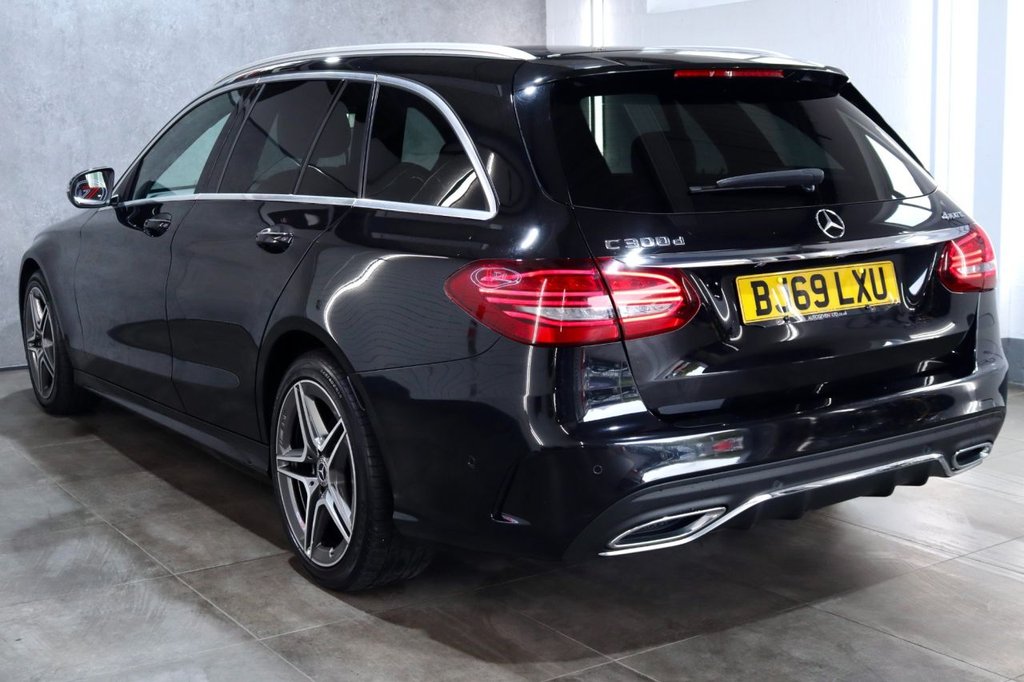 Used Mercedes-Benz C-Class 2019 for sale - 76019317: Photo 10