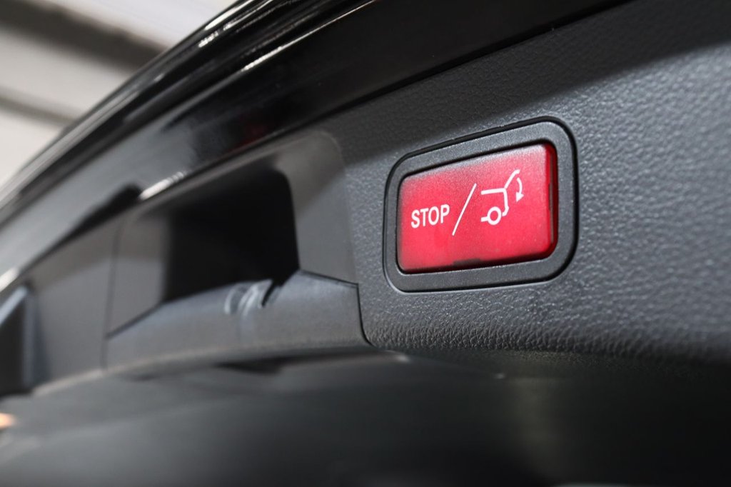 Used Mercedes-Benz C-Class 2019 for sale - 76019317: Photo 45