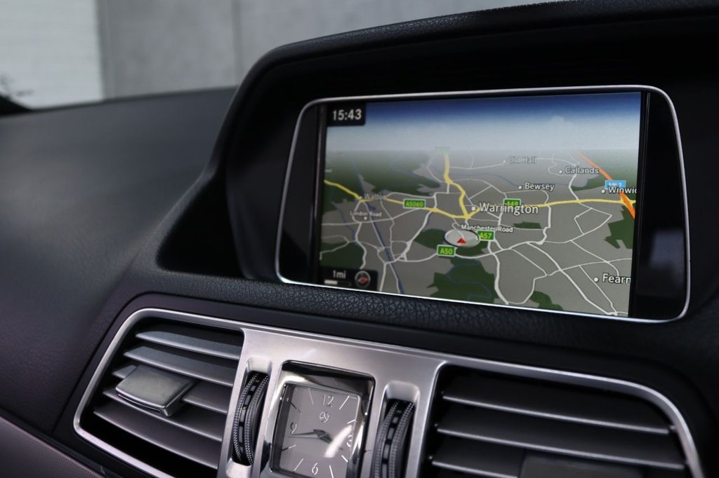 Used Mercedes-Benz E Class 2015 for sale - 77805938: Photo 31