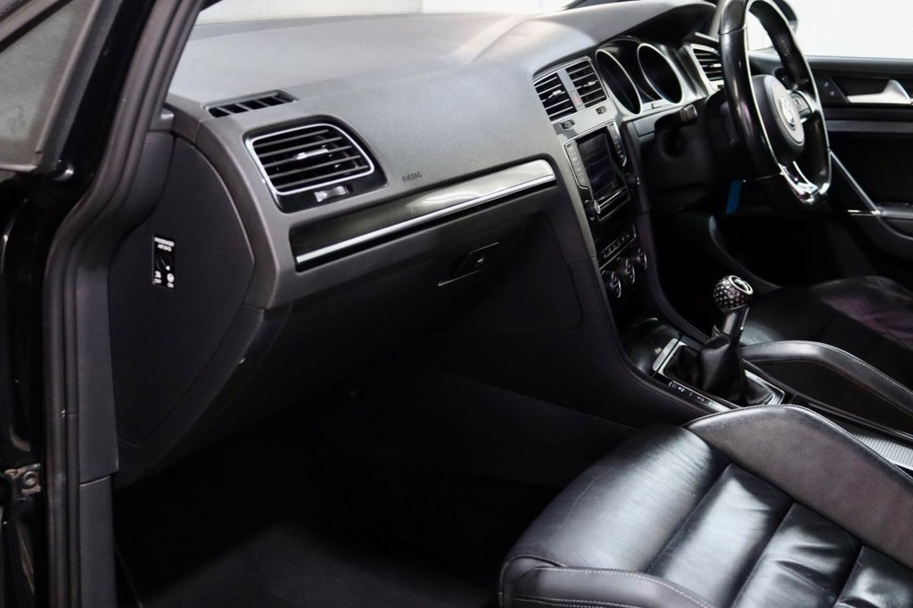 Used Volkswagen Golf 2014 for sale - 78140742: Photo 18