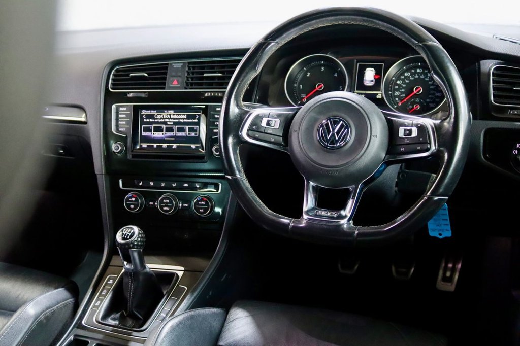 Used Volkswagen Golf 2014 for sale - 78140742: Photo 21