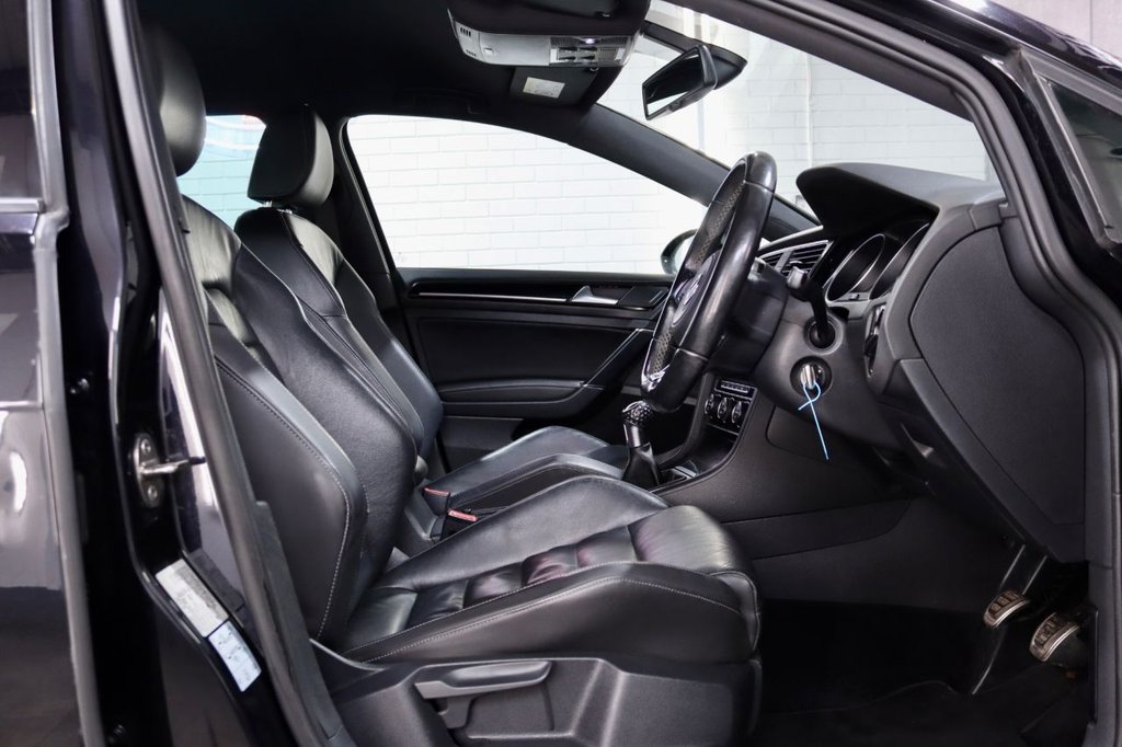 Used Volkswagen Golf 2014 for sale - 78140742: Photo 23