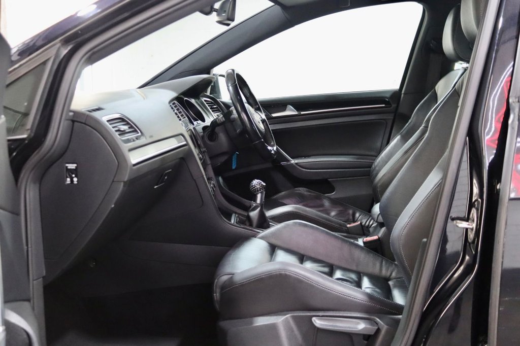 Used Volkswagen Golf 2014 for sale - 78140742: Photo 27