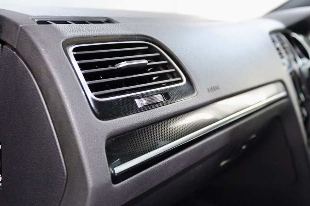 Used Volkswagen Golf 2014 for sale - 78140742: Photo 30