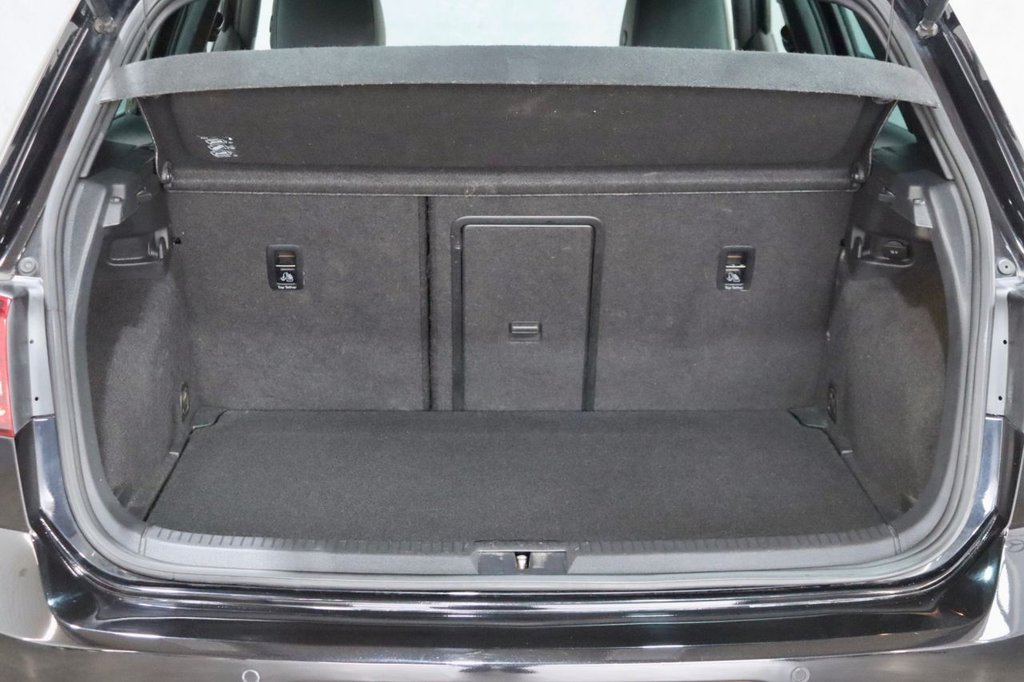 Used Volkswagen Golf 2014 for sale - 78140742: Photo 46