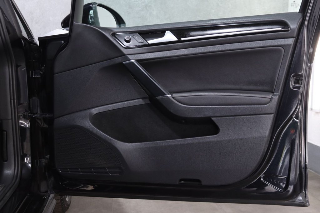 Used Volkswagen Golf 2014 for sale - 78140742: Photo 48