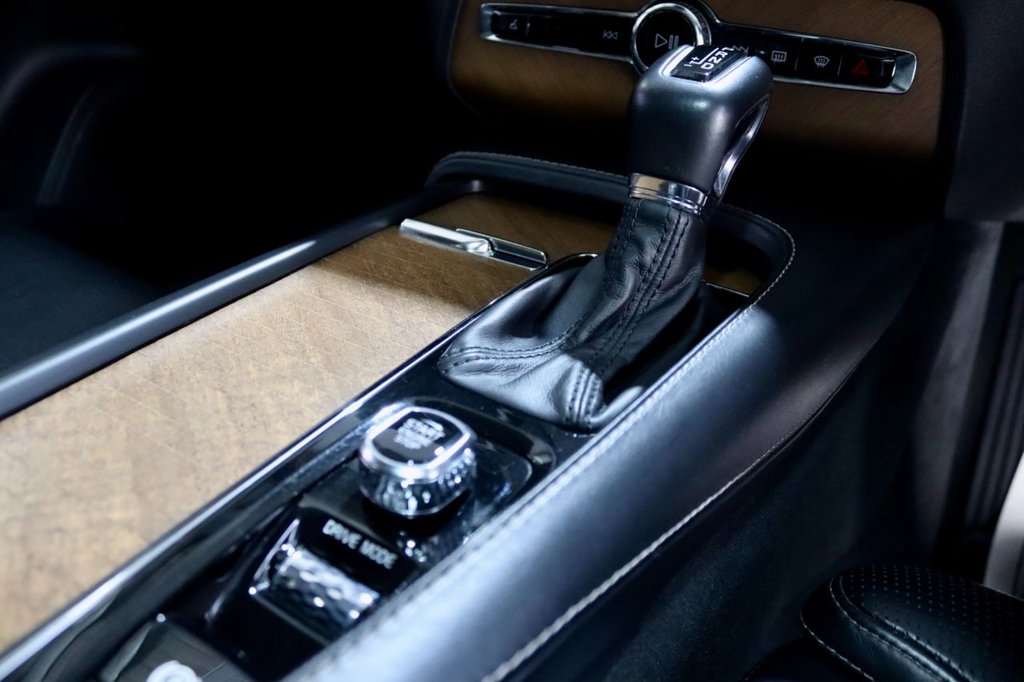 Used Volvo XC90 2017 for sale - 77534285: Photo 24