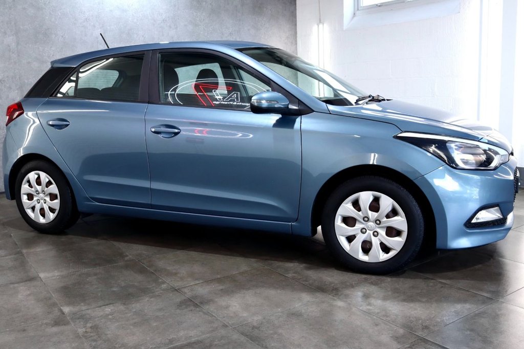 Used Hyundai i20 2018 for sale - 76068418: Photo 12