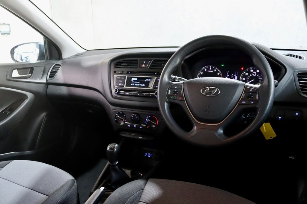Used Hyundai i20 2018 for sale - 76068418: Photo 15
