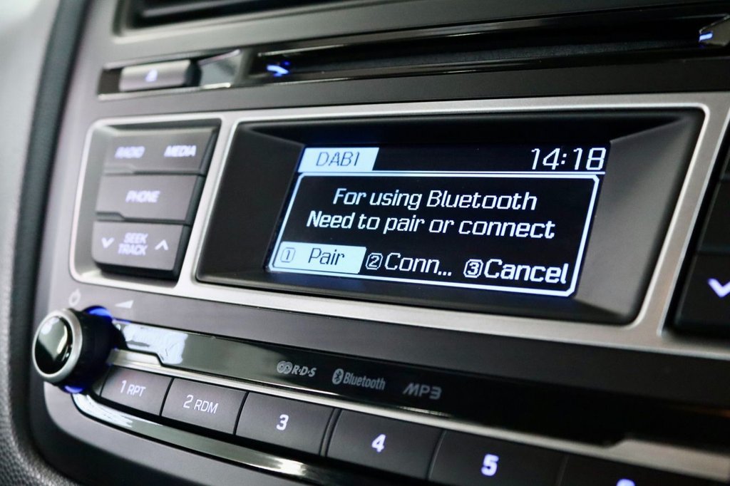 Used Hyundai i20 2018 for sale - 76068418: Photo 19