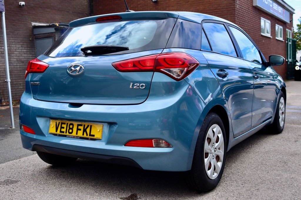 Used Hyundai i20 2018 for sale - 76068418: Photo 50