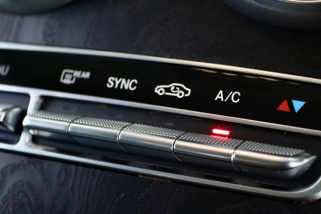 Used Mercedes-Benz GLC 2015 for sale - 77171683: Photo 33