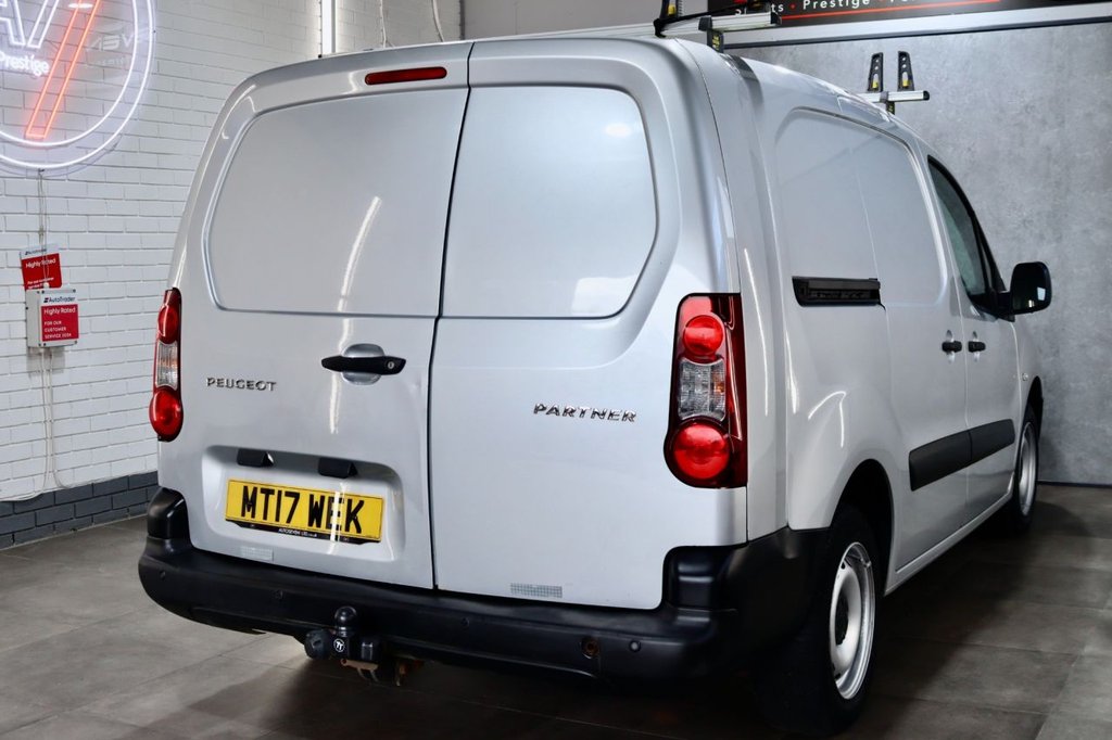 Used Peugeot Partner 2017 for sale - 76368229: Photo 10