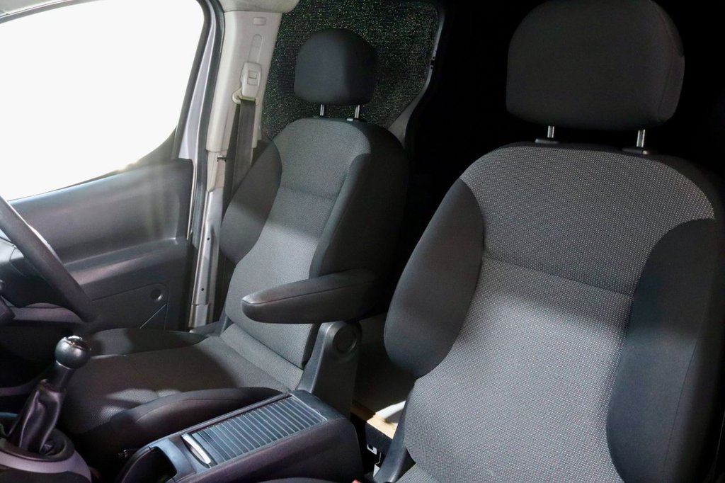 Used Peugeot Partner 2017 for sale - 76368229: Photo 15