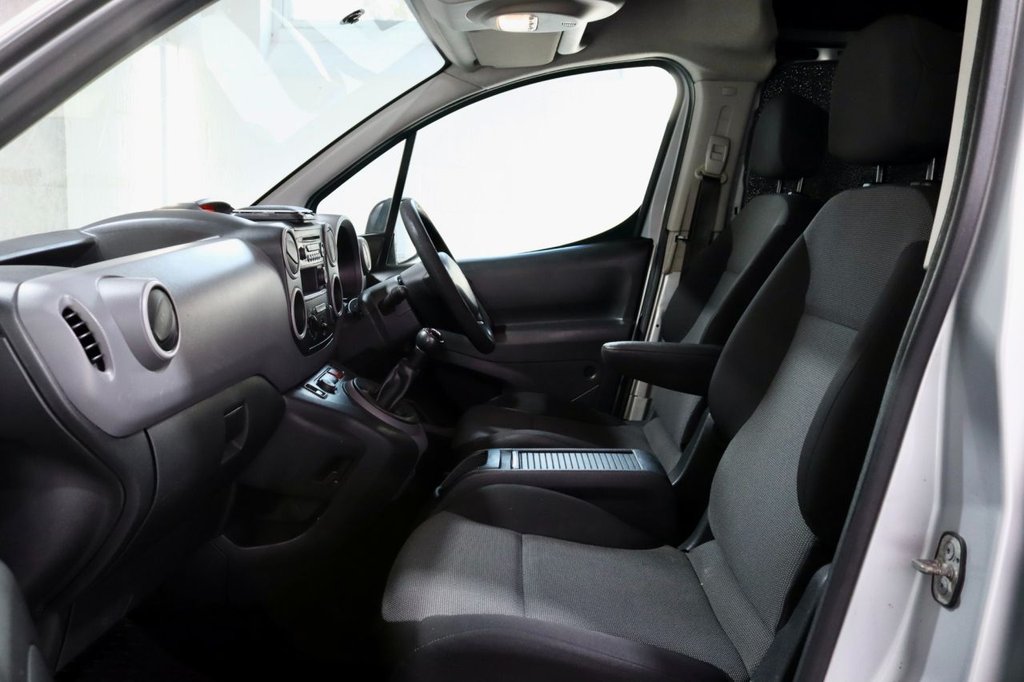 Used Peugeot Partner 2017 for sale - 76368229: Photo 17