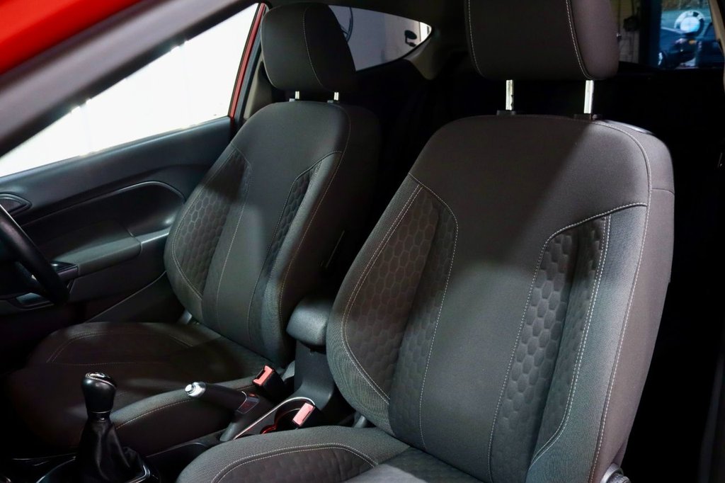 Used Ford Fiesta 2013 for sale - 76923363: Photo 16