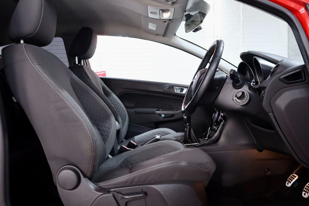 Used Ford Fiesta 2013 for sale - 76923363: Photo 21