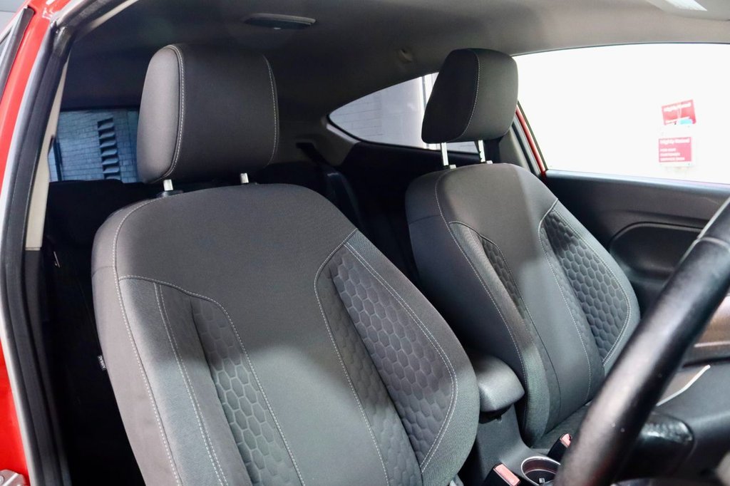 Used Ford Fiesta 2013 for sale - 76923363: Photo 22