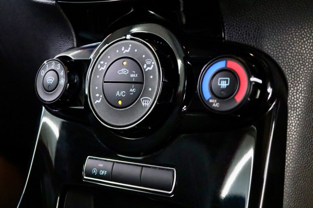 Used Ford Fiesta 2013 for sale - 76923363: Photo 32