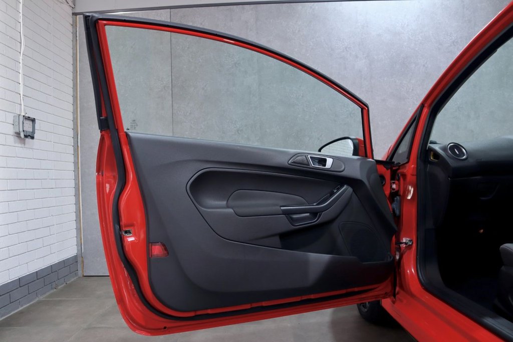 Used Ford Fiesta 2013 for sale - 76923363: Photo 35