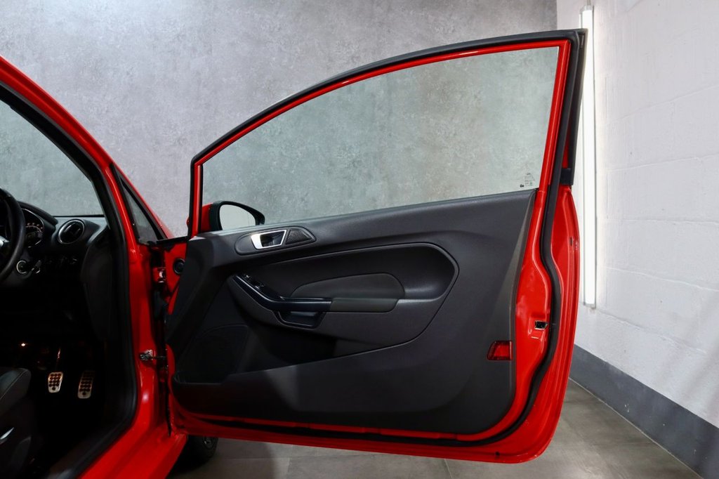 Used Ford Fiesta 2013 for sale - 76923363: Photo 36