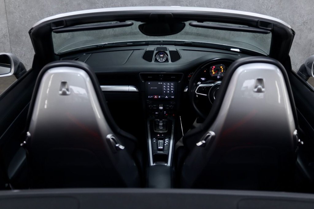 Used Porsche 911 2016 for sale - 77692732: Photo 29