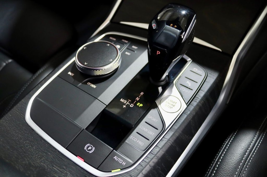 Used BMW 3 Series 2019 for sale - 77880232: Photo 36