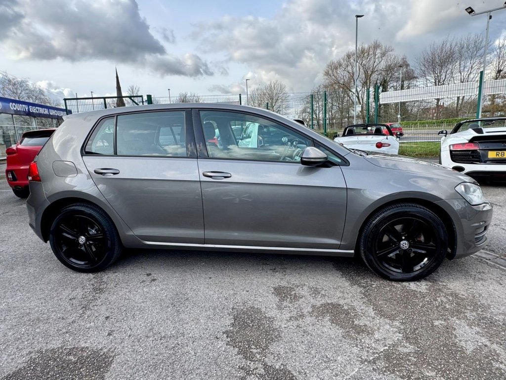 Used Volkswagen Golf 2016 for sale - 77594254: Photo 10