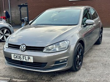 Used Volkswagen Golf 2016 for sale - 77594254: Photo