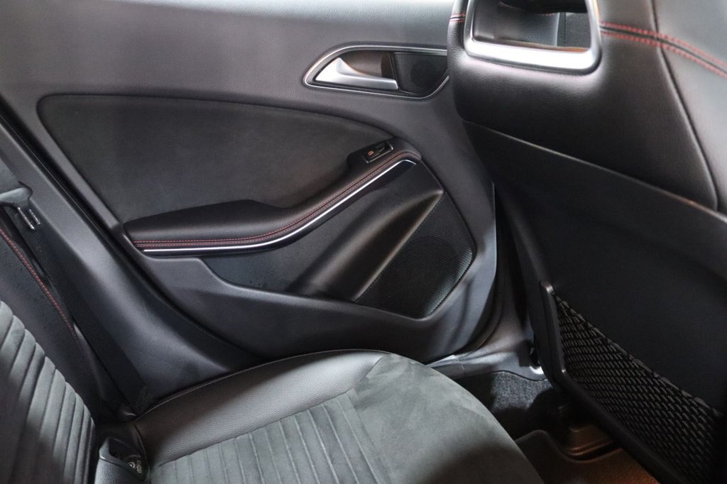 Used Mercedes-Benz GLA 2016 for sale - 77880118: Photo 31