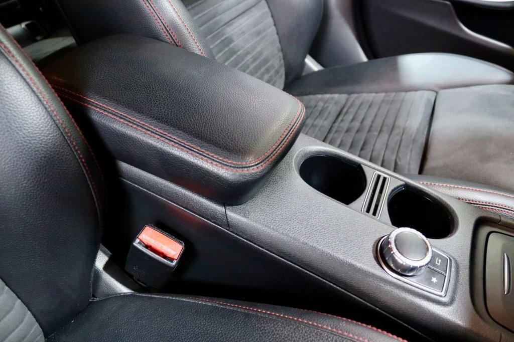 Used Mercedes-Benz GLA 2016 for sale - 77880118: Photo 34