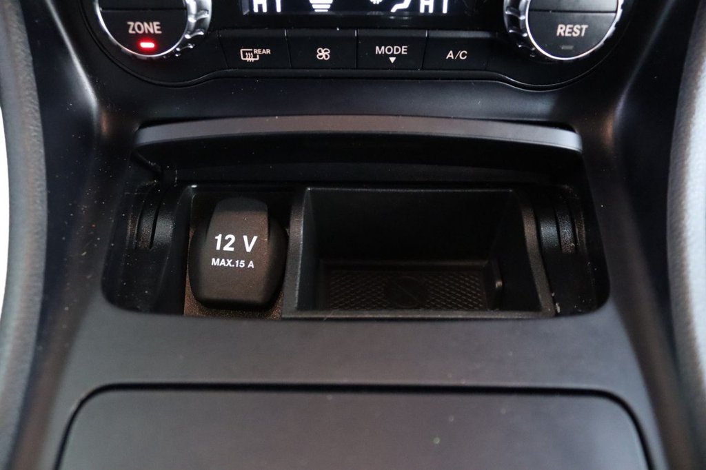 Used Mercedes-Benz GLA 2016 for sale - 77880118: Photo 36