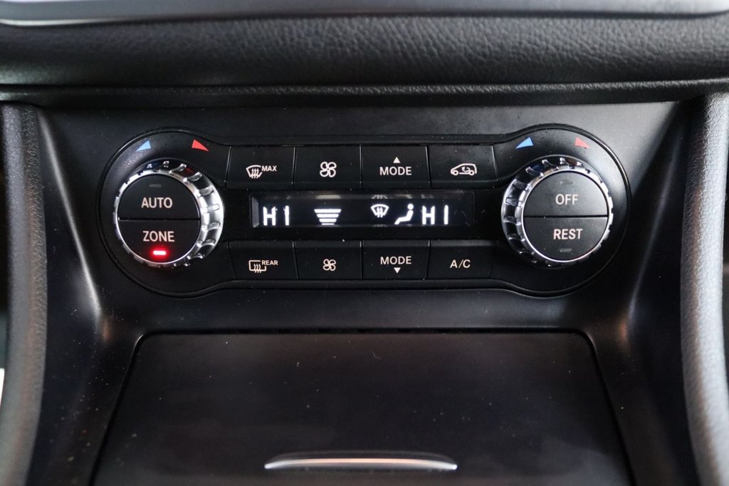 Used Mercedes-Benz GLA 2016 for sale - 77880118: Photo 37