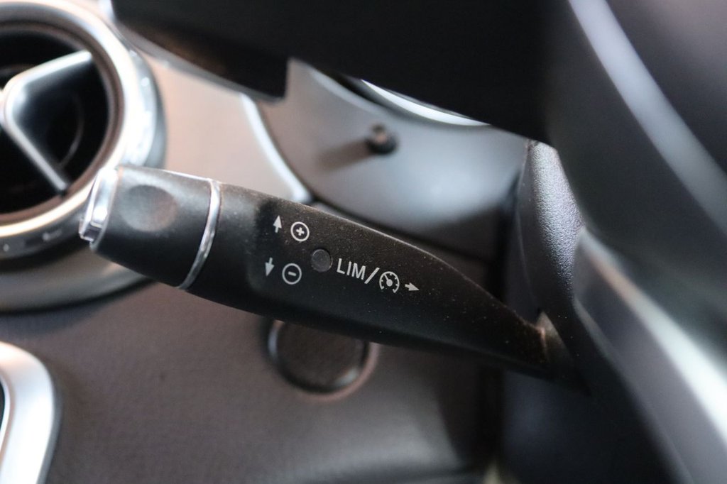 Used Mercedes-Benz GLA 2016 for sale - 77880118: Photo 44