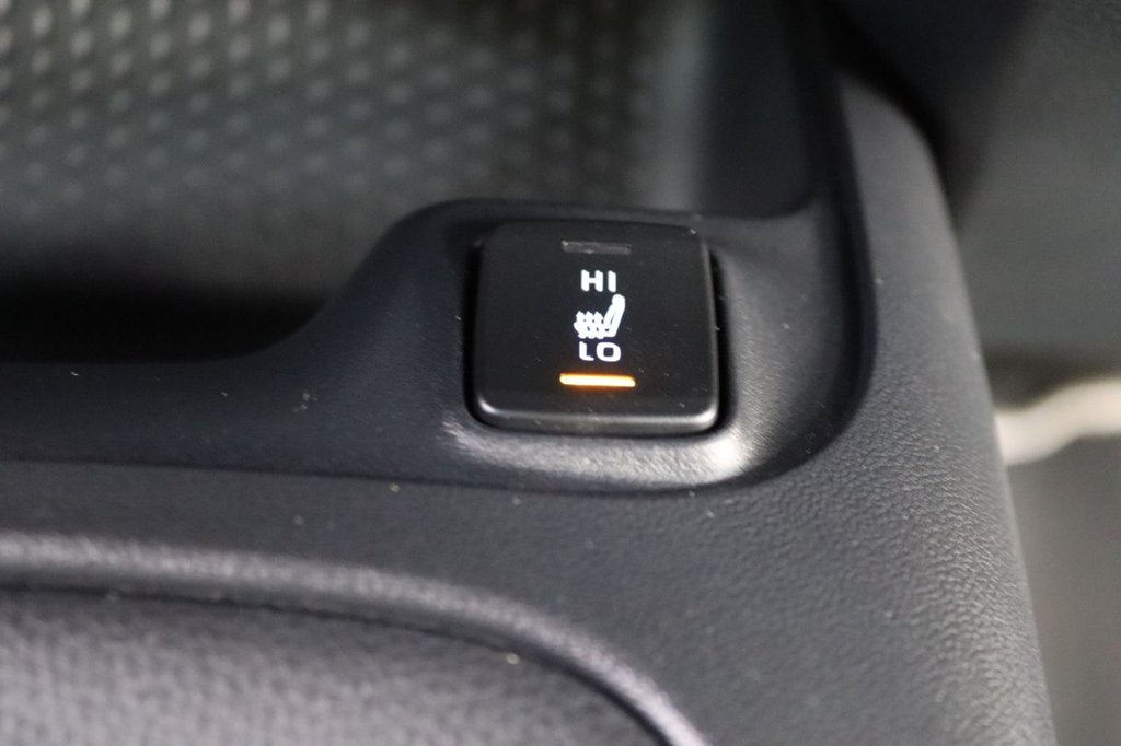 Used Toyota Corolla 2020 for sale - 76068282: Photo 29