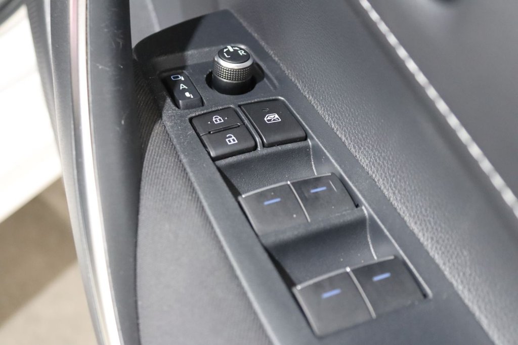 Used Toyota Corolla 2020 for sale - 76068282: Photo 30