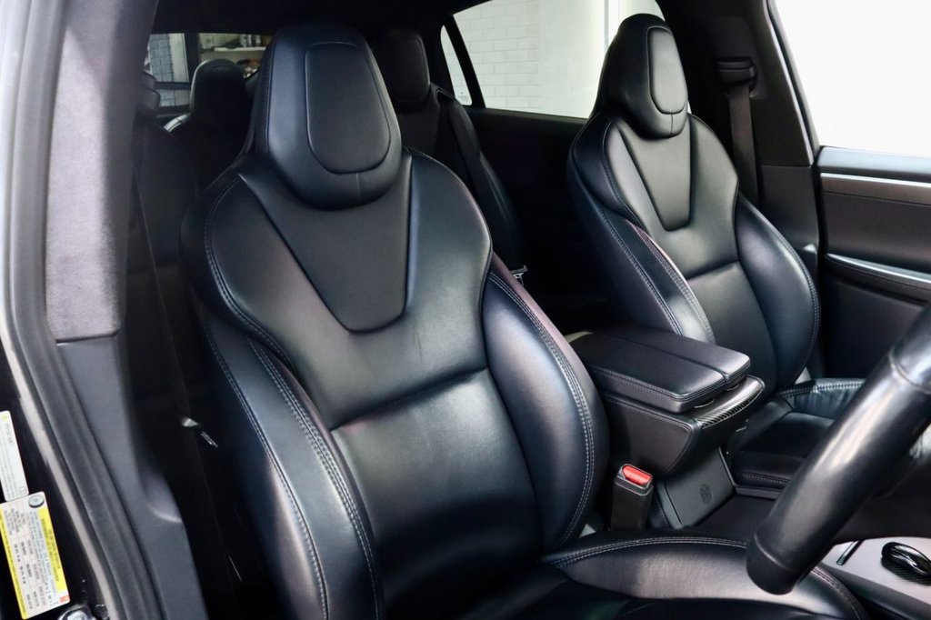 Used Tesla Model X 2018 for sale - 76438990: Photo 16