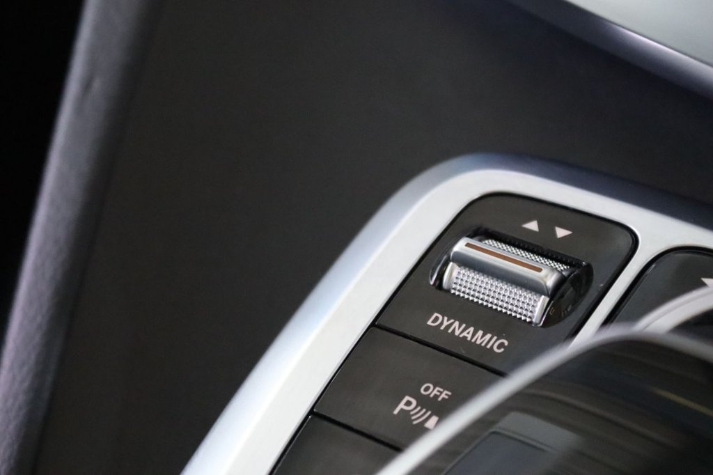 Used Mercedes-Benz V-Class 2018 for sale - 76496802: Photo 39