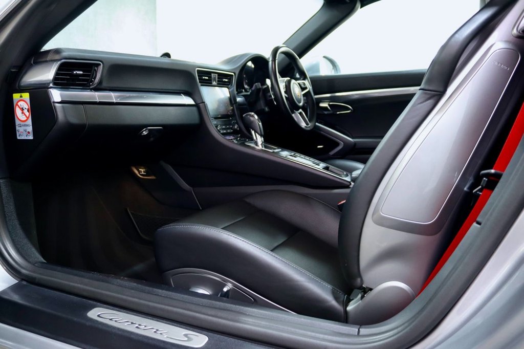 Used Porsche 911 2016 for sale - 77795060: Photo 22