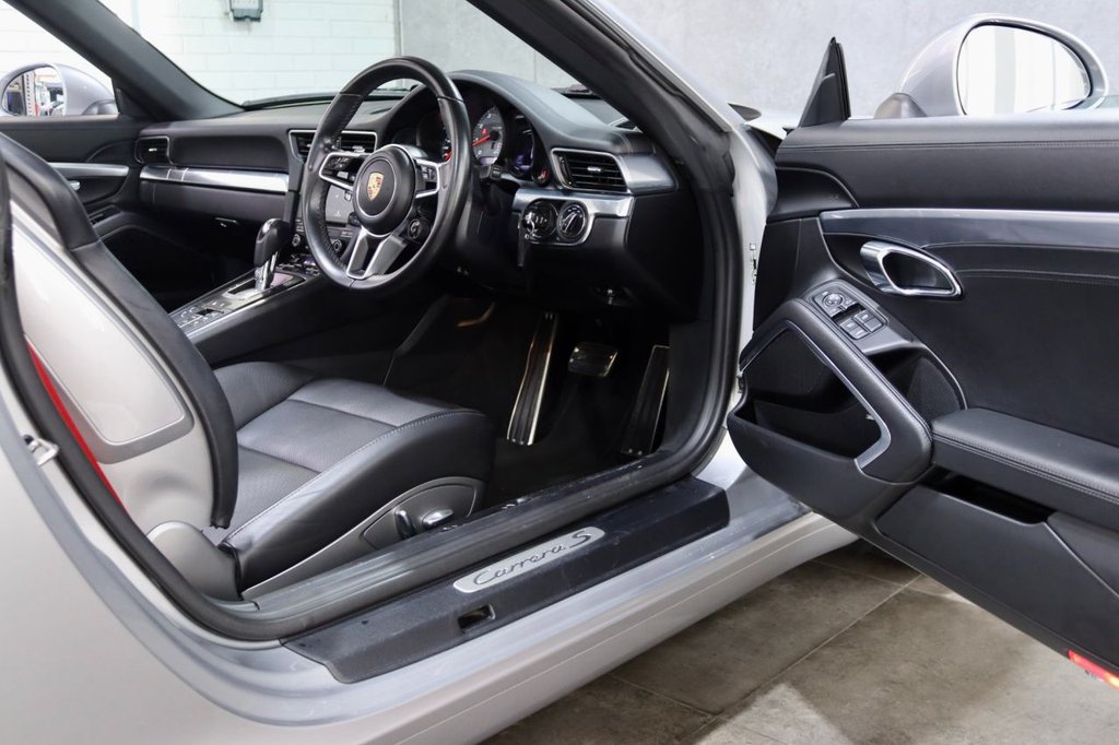 Used Porsche 911 2016 for sale - 77795060: Photo 23