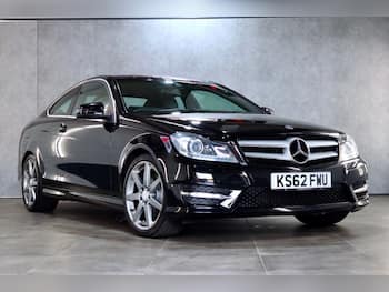 Used Mercedes-Benz C Class 2013 for sale - 79790613: Photo