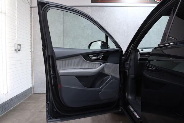 Used Audi Q7 2018 for sale - 76068513: Photo 47
