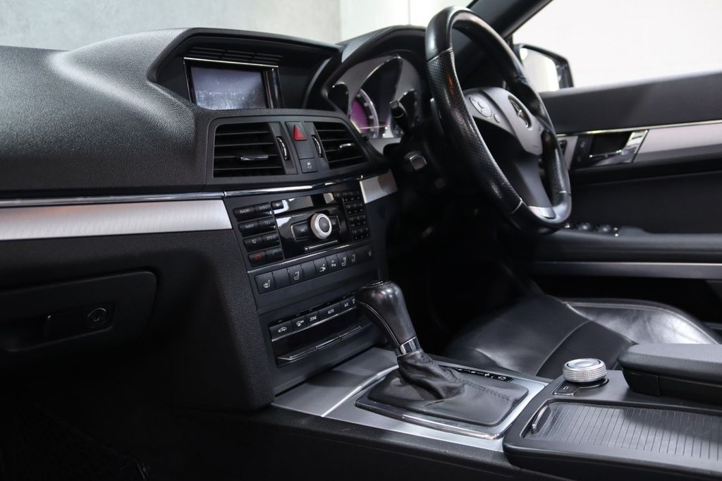 Used Mercedes-Benz E Class 2010 for sale - 77791986: Photo 17