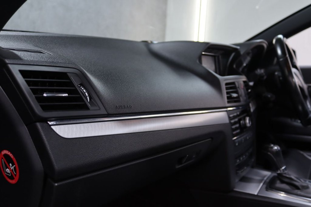 Used Mercedes-Benz E Class 2010 for sale - 77791986: Photo 22